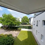 Charming Studio With Balcony Near Port Of Vannes